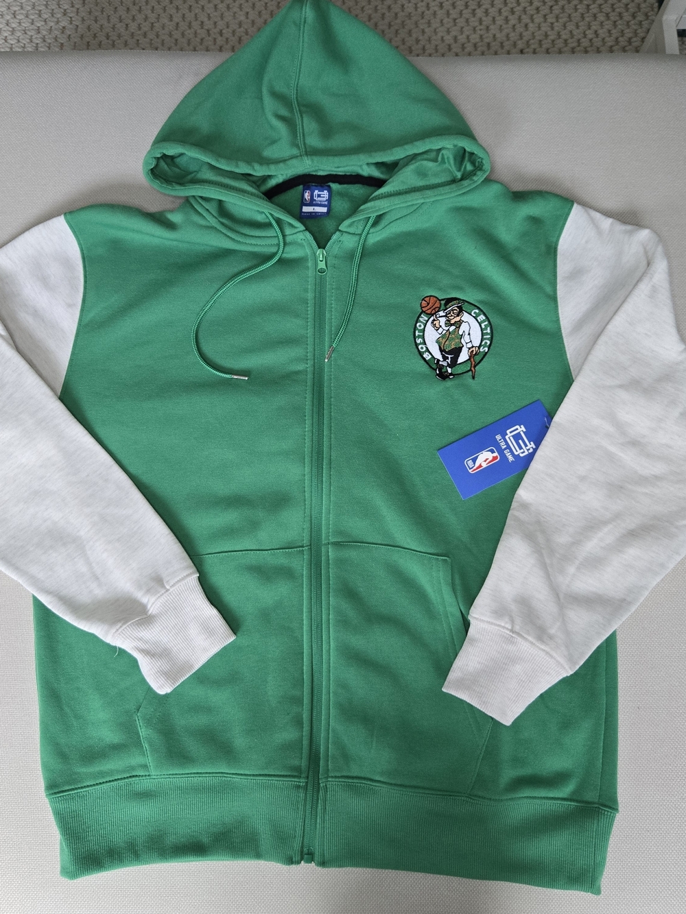 Boston Celtics NBA Ultra Game Full Zip Jacket Hoodie New with Tags Large